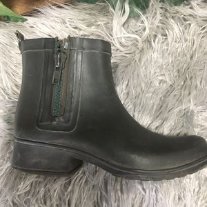 Lucky Brand Boot | Gray Rain Boot | Size 6